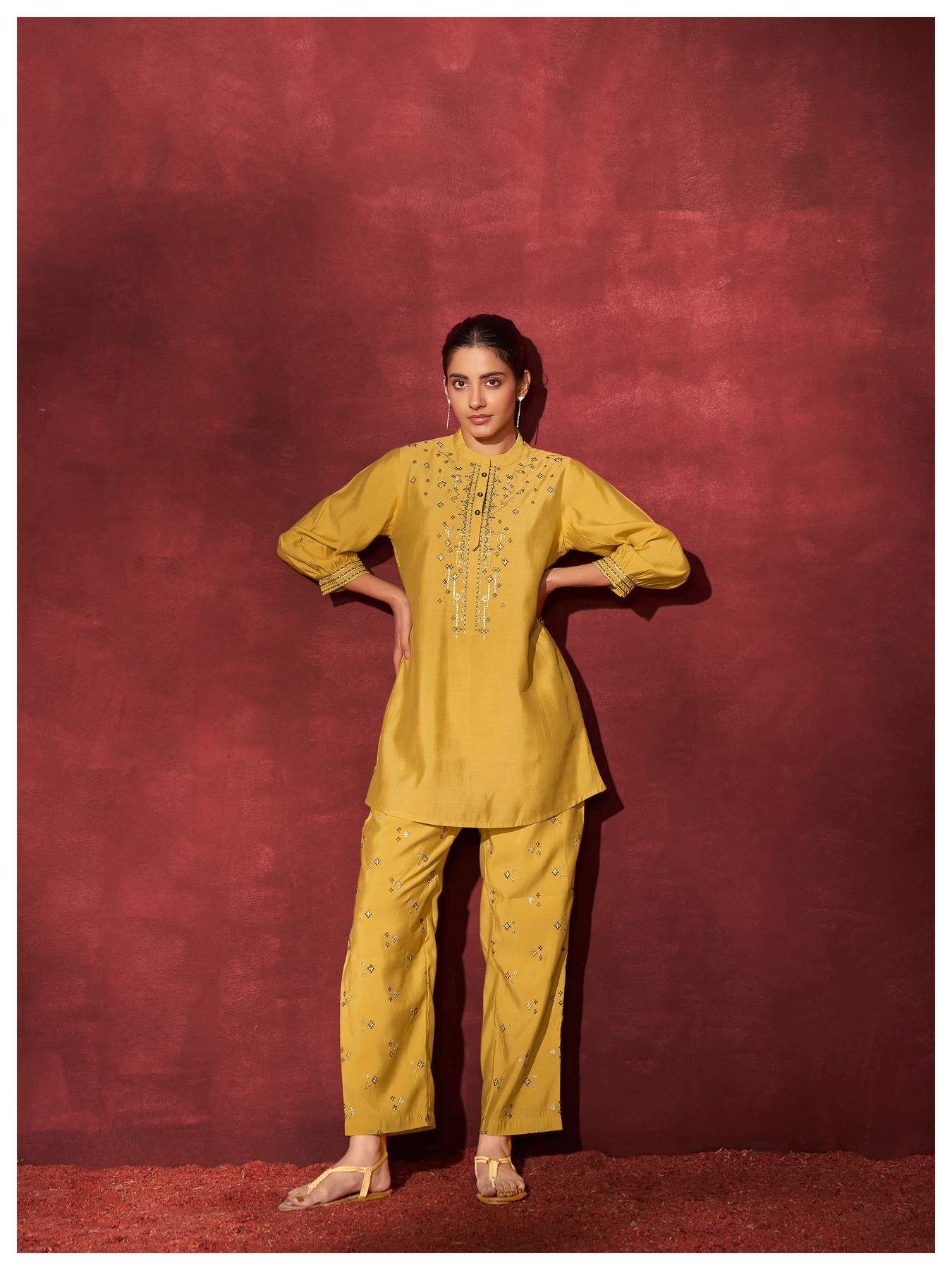 KIAA SOLID YELLOW EMB CO-ORD SET