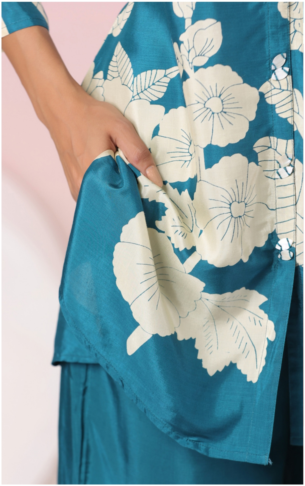 Teal Blue Teal blue Silk sets